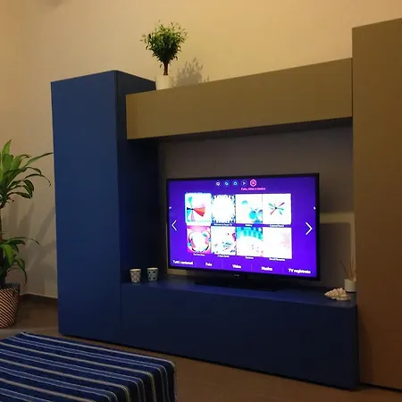 דירה Piazza Alario סלרנו